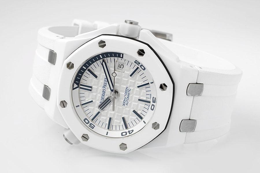 APS Factory Audemars Piguet 15707CB Beyaz Seramik Replika Saat Detaylı İncelemesi - APS Saat — 1. fotoğraf