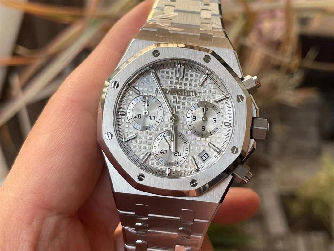 APS Factory Audemars Piguet 26240 4401 flyback kronograf mekanizmalı entegre model işçilik incelemesi — 3. fotoğraf