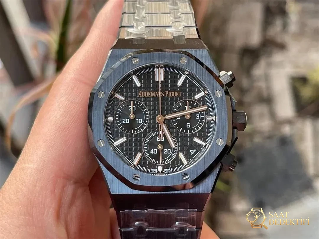 APS Factory Audemars Piguet 26240 gerçek flyback kronograf 4401 entegre mekanizma almaya değer mi? - Yan Profil ve Kordon Bağlantısı