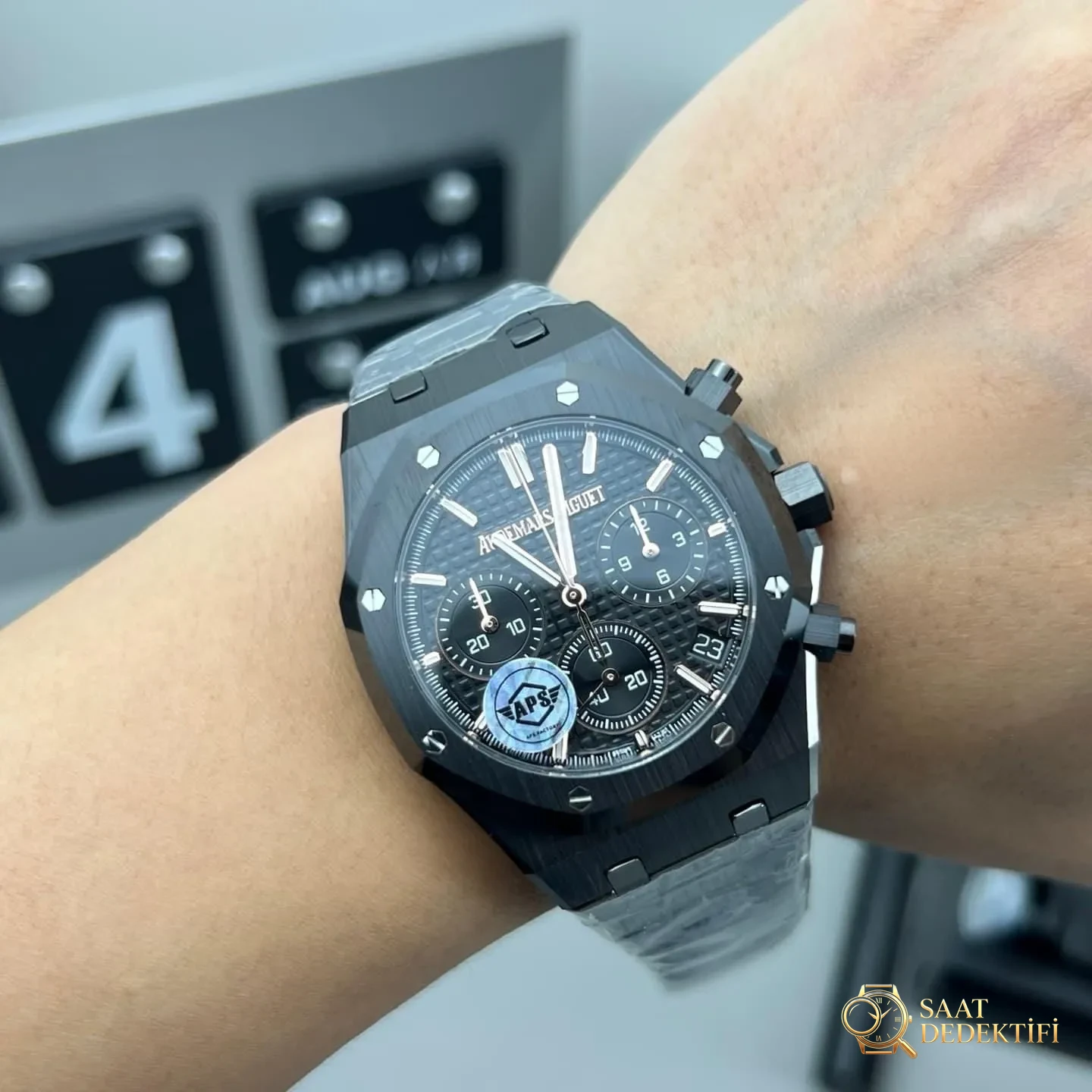 Audemars Piguet 26240 APS Factory İncelemesi - Ön Görünüm ve Kasa Tasarımı