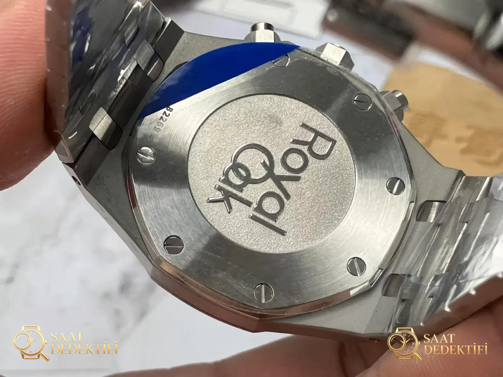 APS Factory Audemars Piguet 26331 blue dial comes with Dandong 4801 one-piece movement: is there a high failure rate? - Clip Lock and Laser Stamps