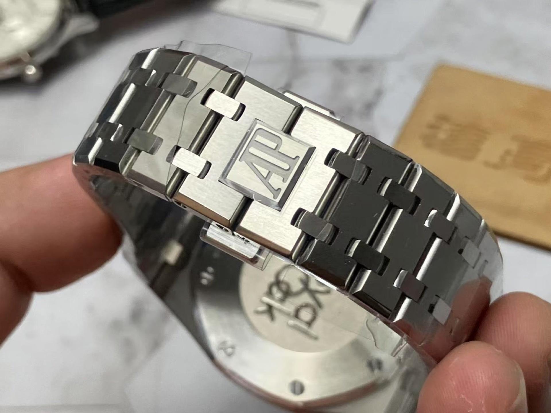APS Factory Audemars Piguet 26331 mavi kadran, Dandong 4801 tek parça mekanizmayla geliyor: arıza oranı yüksek mi? — 10. fotoğraf