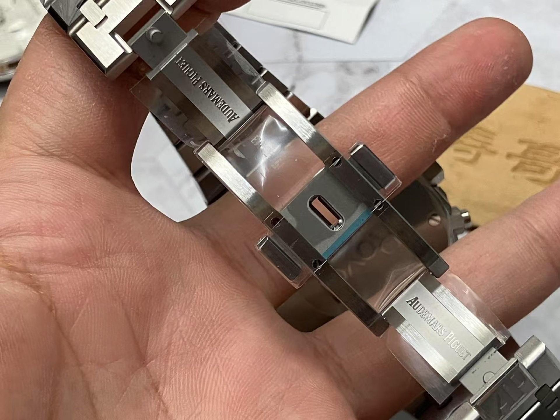 APS Factory Audemars Piguet 26331 mavi kadran, Dandong 4801 tek parça mekanizmayla geliyor: arıza oranı yüksek mi? — 11. fotoğraf