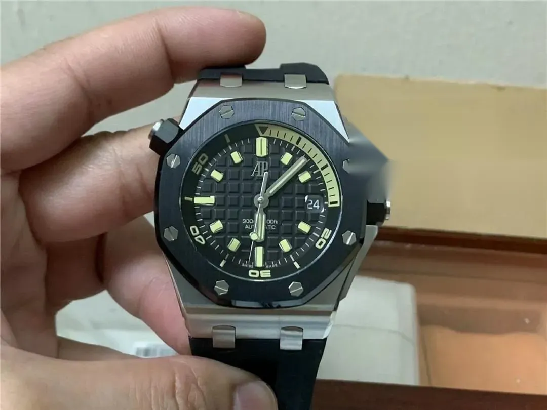 Audemars Piguet Royal Oak 4308 APS Factory İncelemesi - Ön Görünüm ve Kasa Tasarımı