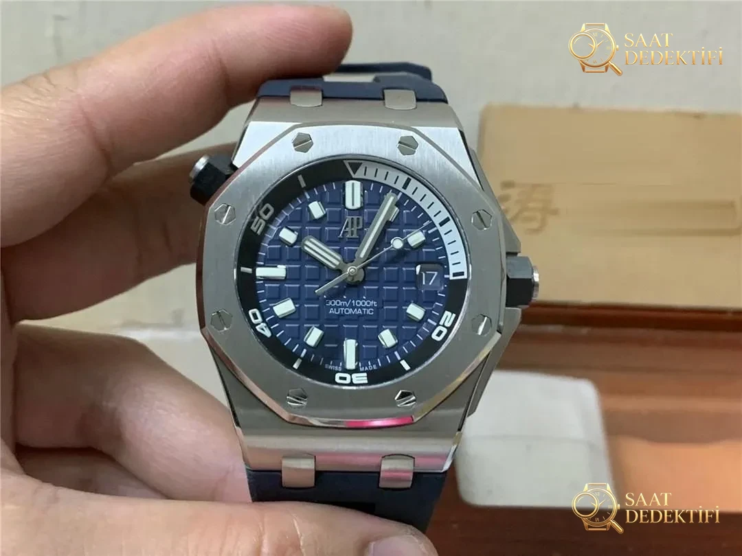 APS Factory Audemars Piguet AP15720 Royal Oak 4308 Tek Parça Mekanizma Hızlı Sök Versiyonu Gerçek Çekim İncelemesi - Kasa Profili ve Kurma Kolu İncelemesi