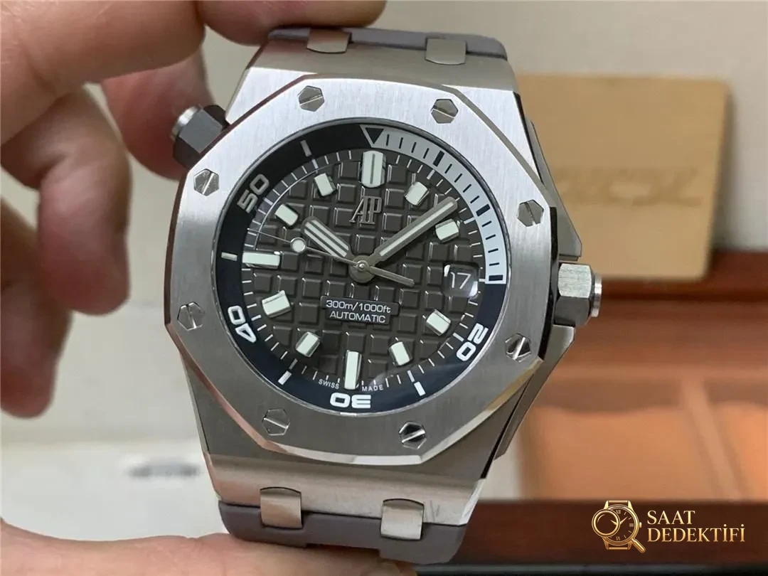 APS Factory Audemars Piguet AP15720 Royal Oak 4308 Tek Parça Mekanizma Hızlı Sök Versiyonu Gerçek Çekim İncelemesi - Mekanizma Zemberek ve Balans Detayı