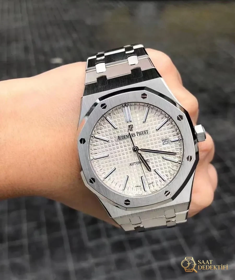 APS Factory Audemars Piguet entegre 3120, en güçlü "çelik kral" 15400 (beyaz kadran) saat incelemesi - görsel 1