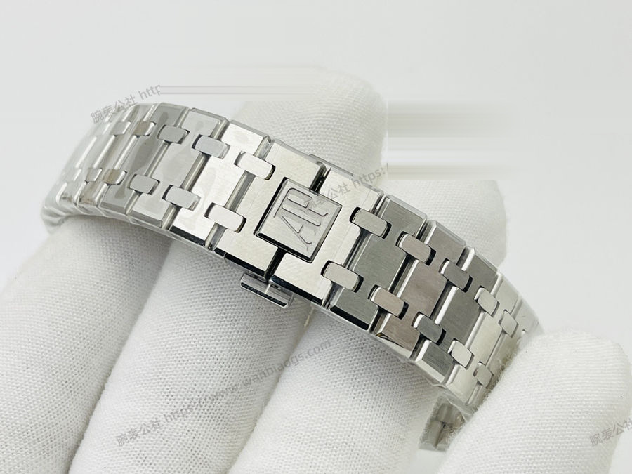 APS Factory Audemars Piguet entegre 3120, en güçlü "çelik kral" 15400 (mavi kadran) saat incelemesi — 8. fotoğraf