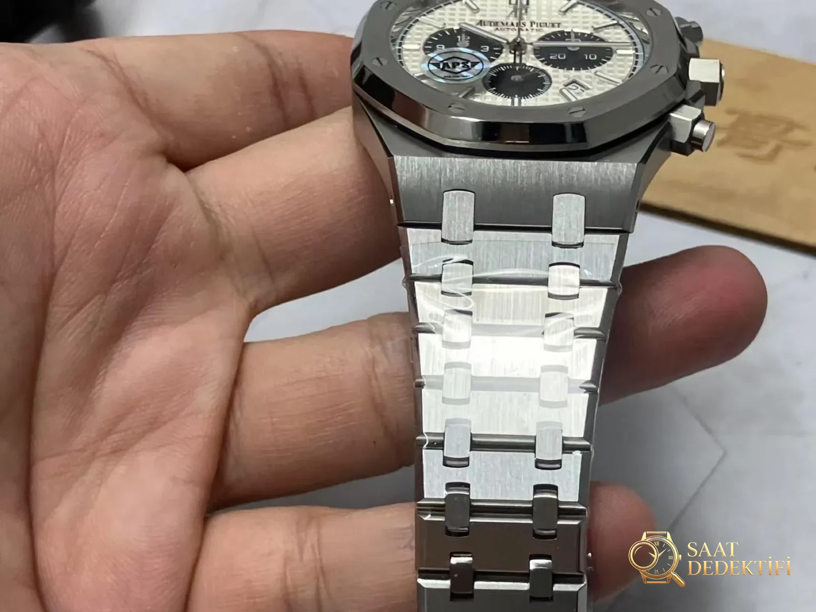 APS Factory Audemars Piguet Royal Oak 26331 beyaz panda entegre kronograf mekanizması almaya değer mi? - Makro Kadran ve İndeks İşçiliği