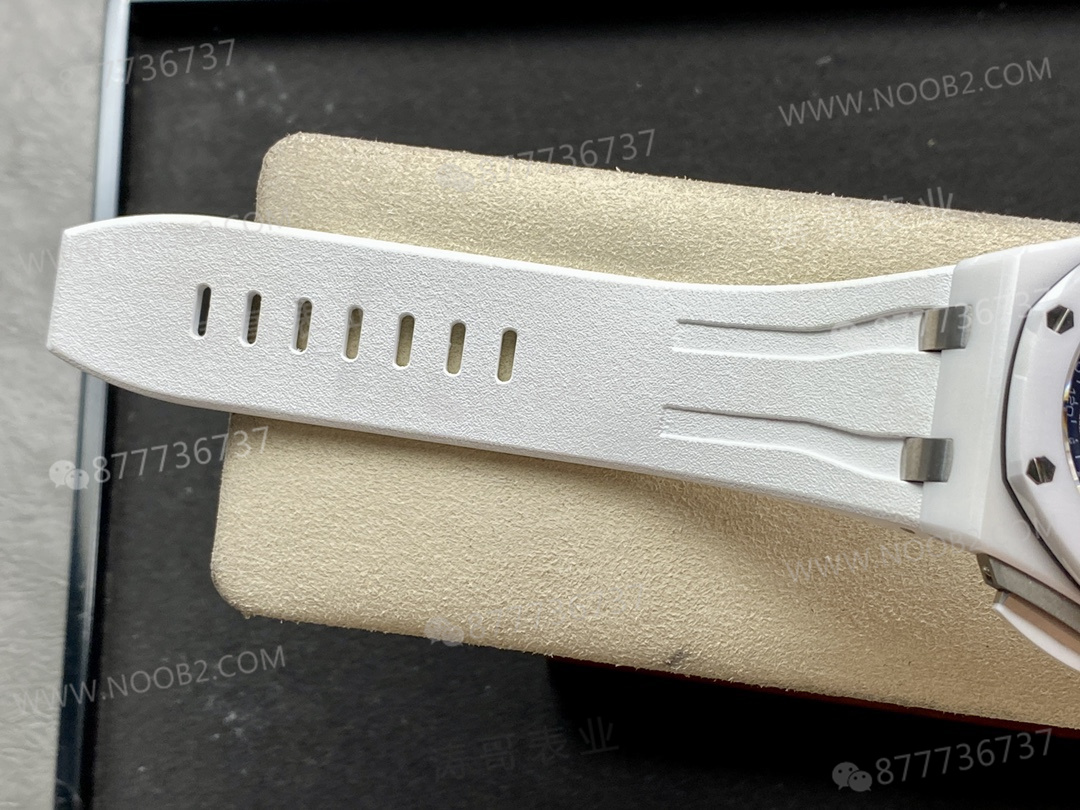 APS Factory Audemars Piguet Royal Oak 26400 beyaz seramik: JF ile karşılaştırıldığında nerede daha iyi? — 9. fotoğraf