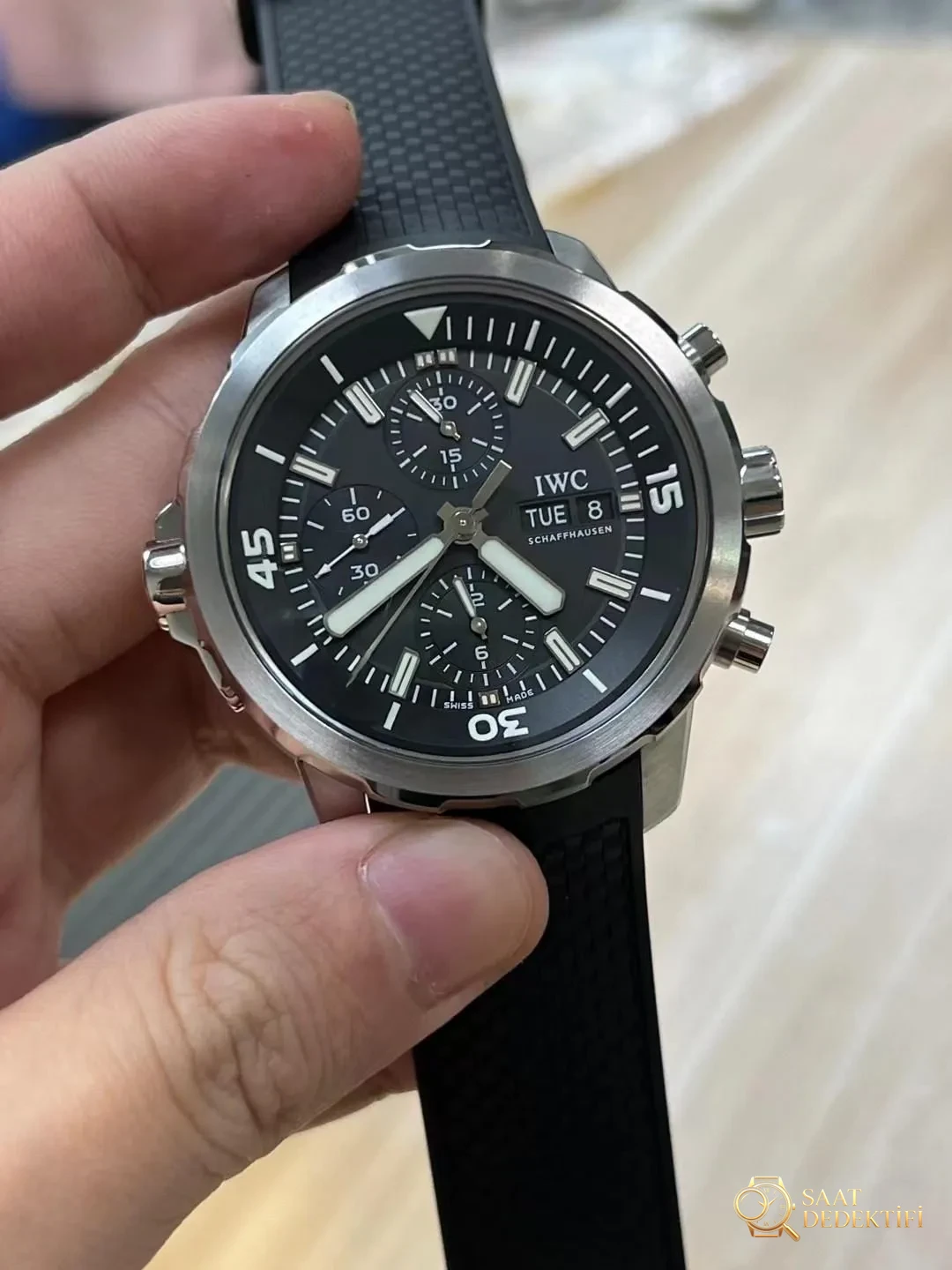 APS Factory IWC Aquatimer kronograf alınır mı? - Kasa Profili ve Kurma Kolu İncelemesi