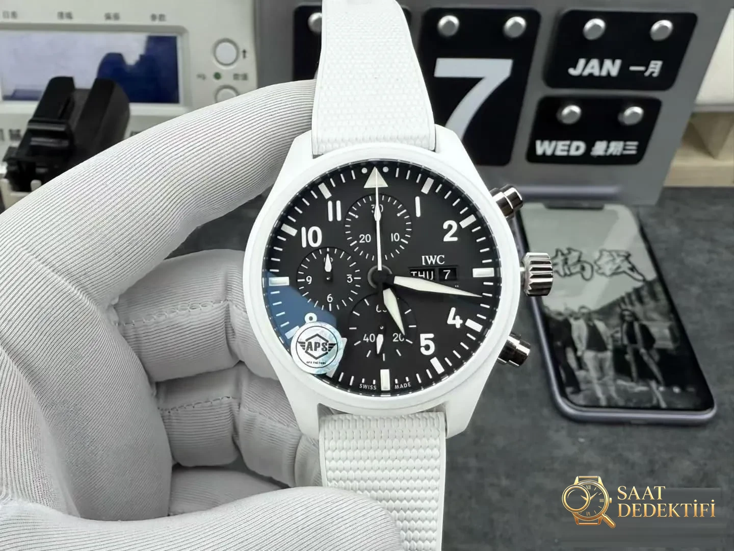 APS Factory IWC Pilot Kronograf Siyah/Beyaz Seramik Lake Tahoe Özel Serisi, Dandong tek parça mekanizmalı — kararlılığı nasıl? - Makro Kadran ve İndeks İşçiliği