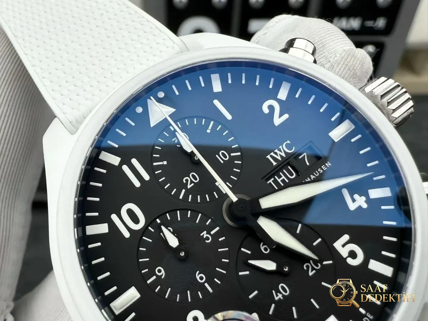 APS Factory IWC Pilot Kronograf Siyah/Beyaz Seramik Lake Tahoe Özel Serisi, Dandong tek parça mekanizmalı — kararlılığı nasıl? - Fosfor ve Super-LumiNova Gece Görünümü