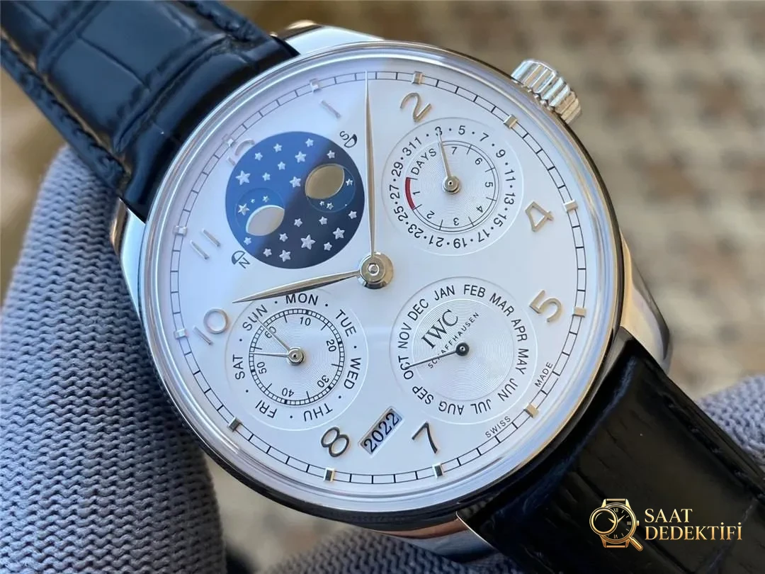 APS Factory IWC sonsuz takvim (perpetual calendar) saati - Portuguese serisi IW503406 replika kalitesi nasıl? - Bilekte Duruş ve Kasa Orantısı