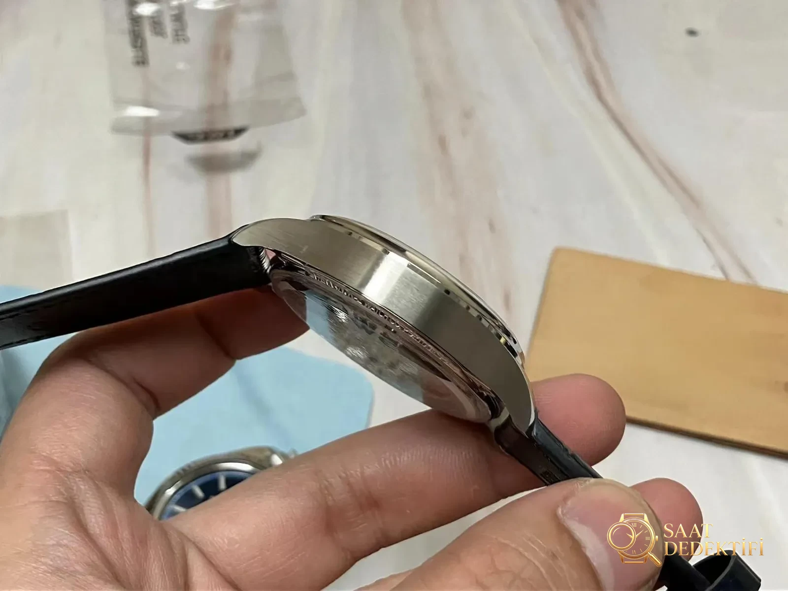 APS Factory IWC yeni Portugieser 7 günlük güç rezervinin işçiliği nasıl? Almaya değer mi? - Bilekte Duruş ve Kasa Orantısı