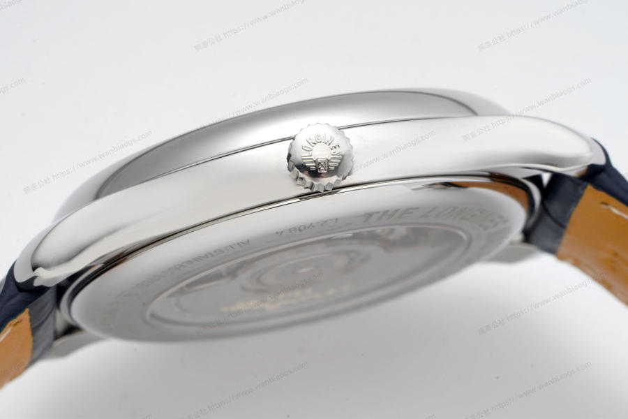 APS Factory Longines Master Collection güç göstergeli "büyük ağız" serisi L2.908.4.92.0 saat incelemesi — 6. fotoğraf