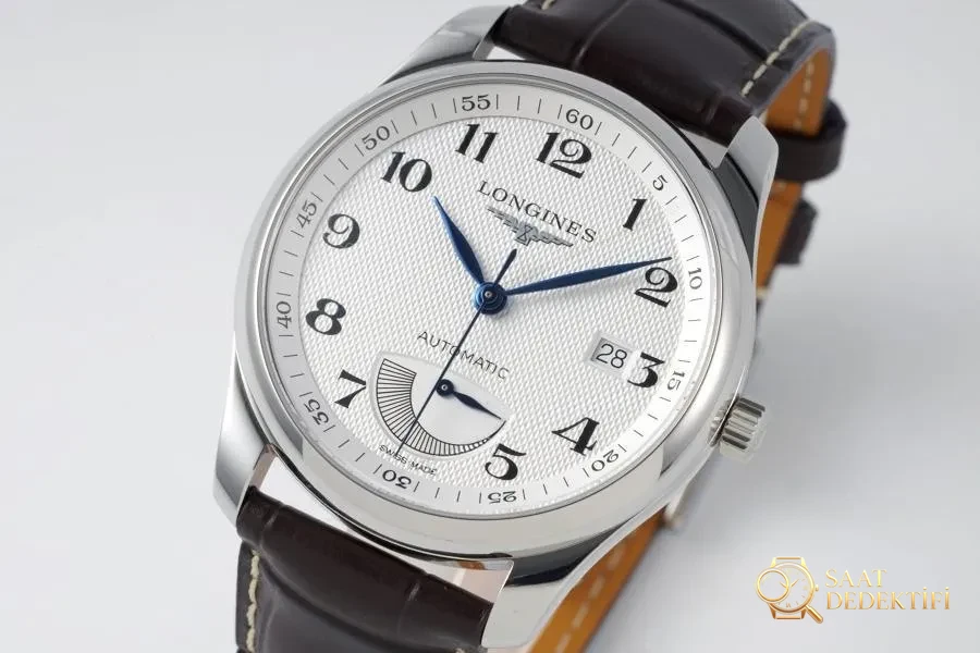 APS Factory Longines Traditional Master güç göstergeli büyük gösterge serisi L2.908.4.78.3 saatinin incelemesi - Kasa Profili ve Kurma Kolu İncelemesi