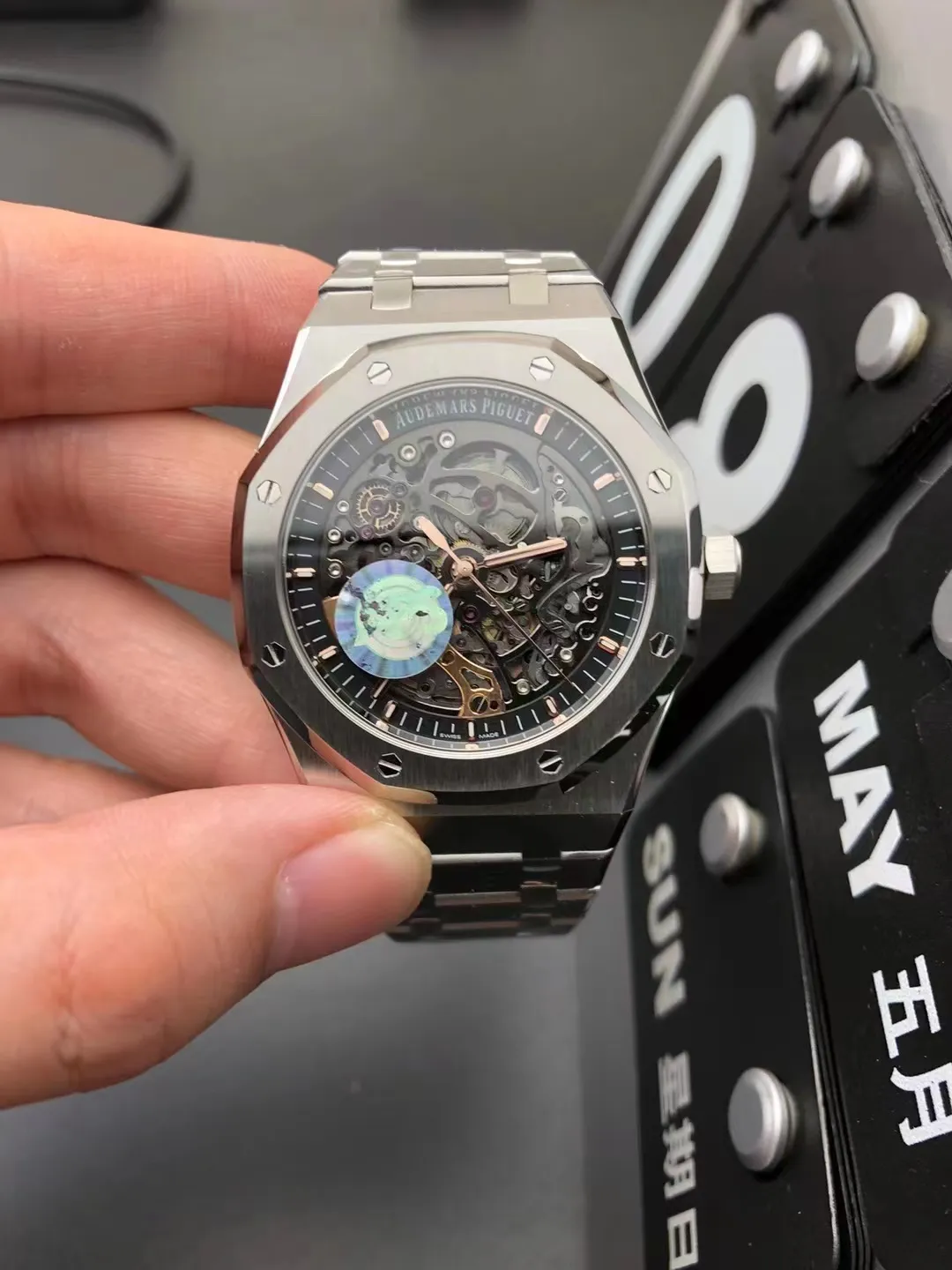 Audemars Piguet Royal Oak 15407 APS Factory İncelemesi - Ön Görünüm ve Kasa Tasarımı