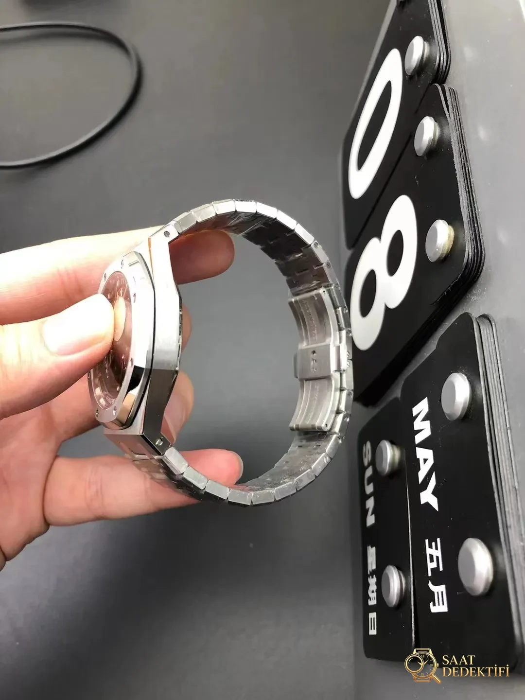 Audemars Piguet Royal Oak 15407 Kasa