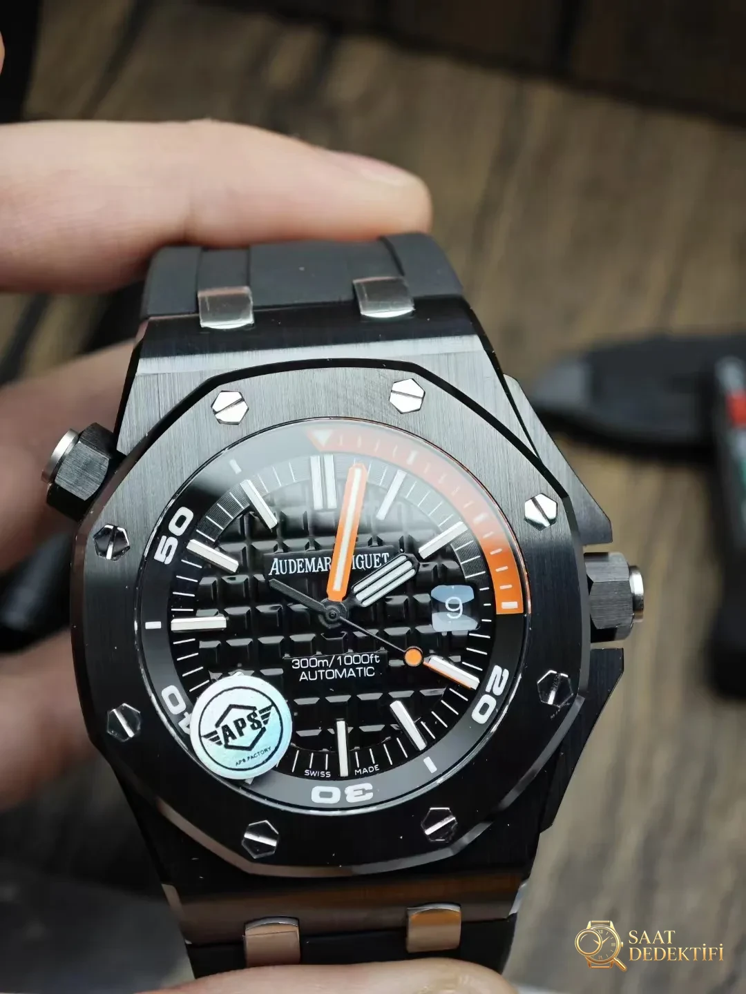 Audemars Piguet Royal Oak Offshore 15707 APS Review - Front View and Case Design