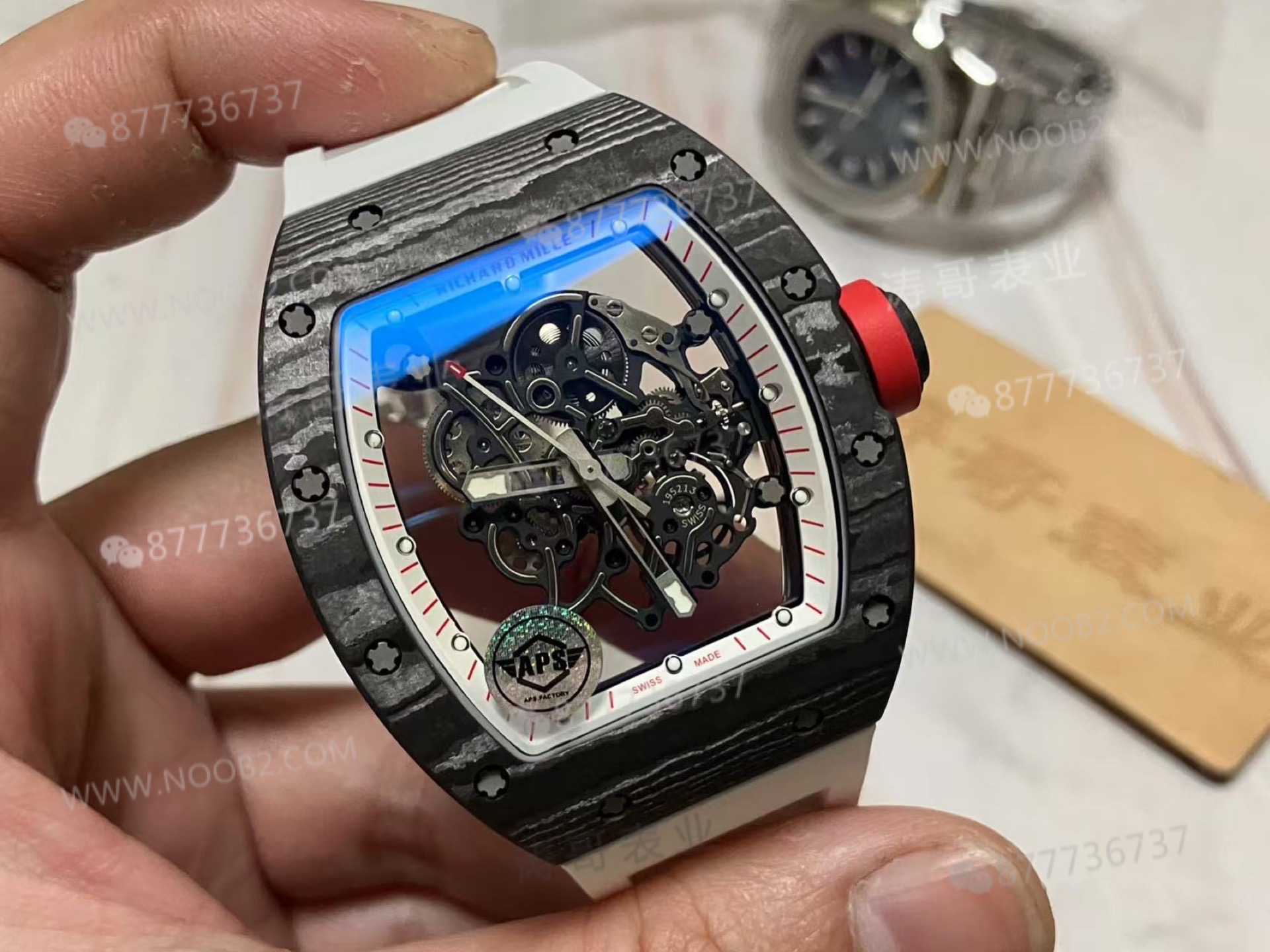 APS Factory Richard Mille karbon fiber RM055 Dandong tek parça mekanizma V2 yükseltilmiş sürümü ZF Factory'i nasıl geride bırakıyor? — 2. fotoğraf
