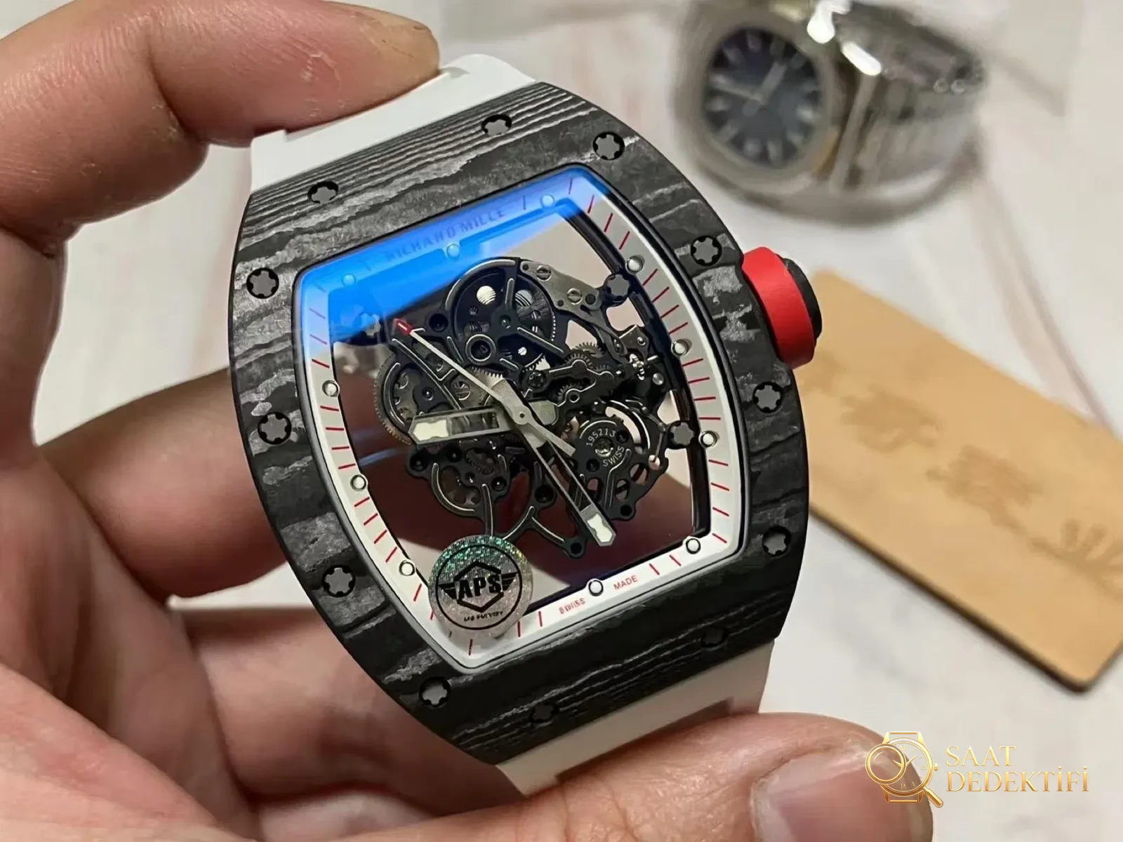 APS Factory Richard Mille karbon fiber RM055 Dandong tek parça mekanizma V2 yükseltilmiş sürümü ZF Factory