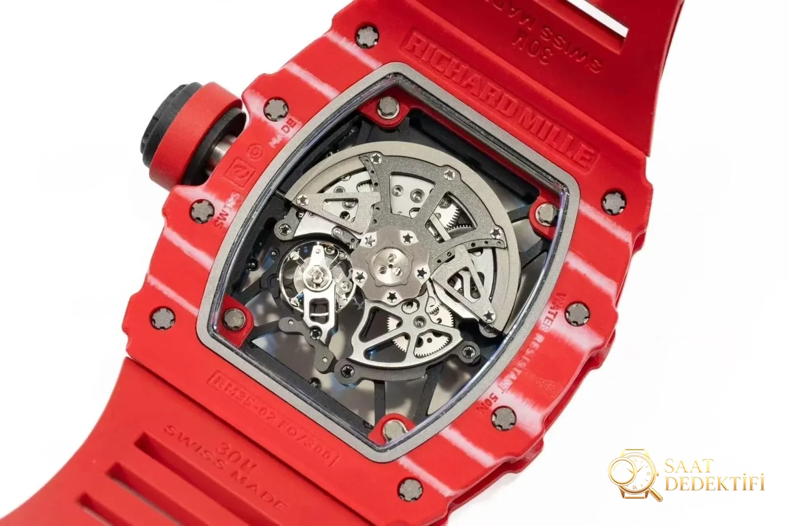 APS Factory Richard Mille RM35-02 Red Devil V2 versiyonu, kaçıksız (free-sprung) çift zemberekli RMAL1 entegre mekanizmasının kalitesi nasıl? - Arka Kapak ve Mekanizma Detayı