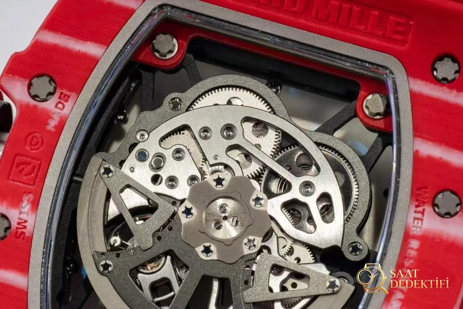 APS Factory Richard Mille RM35-02 Red Devil V2 versiyonu, kaçıksız (free-sprung) çift zemberekli RMAL1 entegre mekanizmasının kalitesi nasıl? - Bilezik, Toka ve Klips Mekanizması