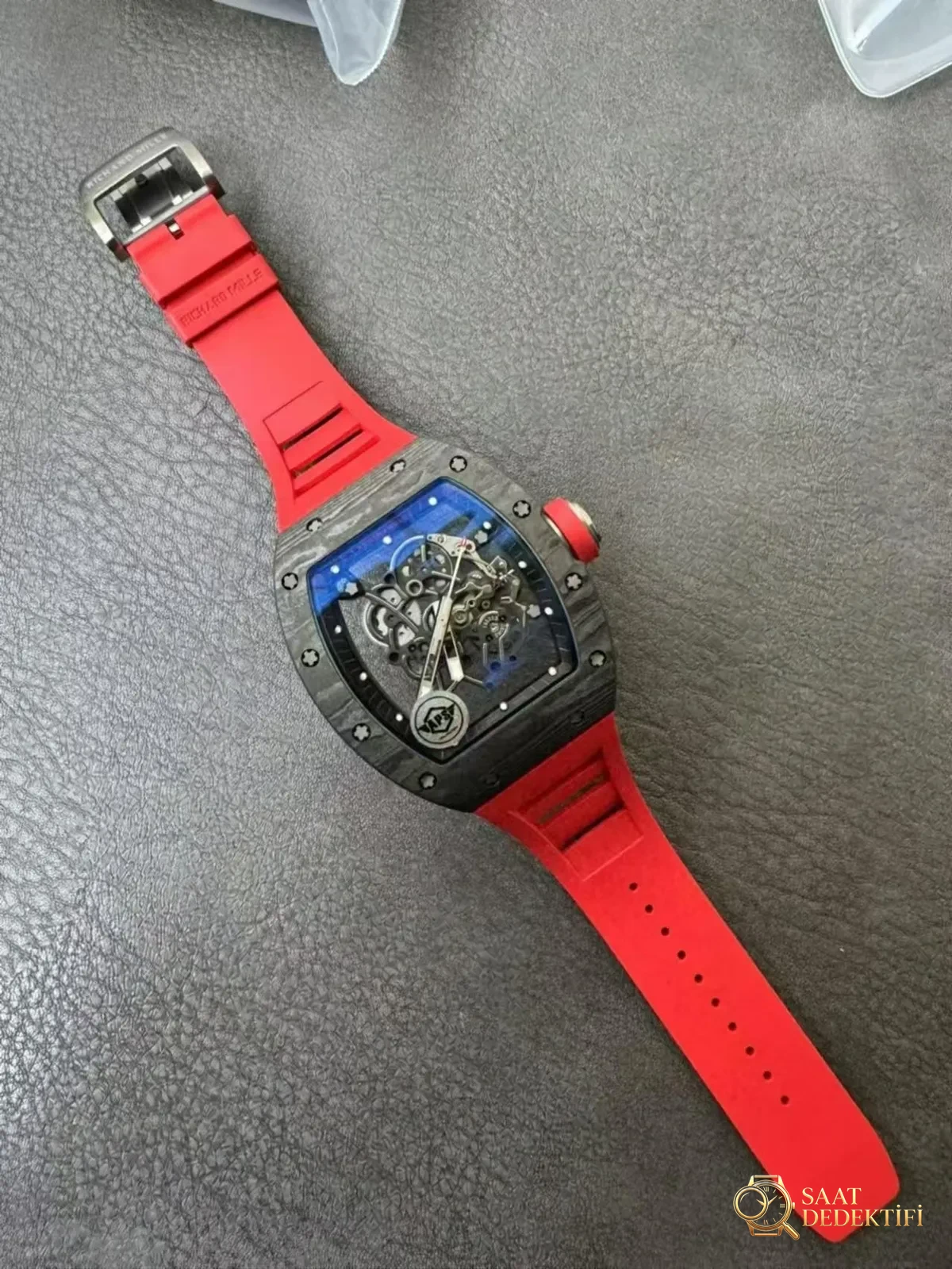 Richard Mille RM055 APS Factory İncelemesi - Ön Görünüm ve Kasa Tasarımı