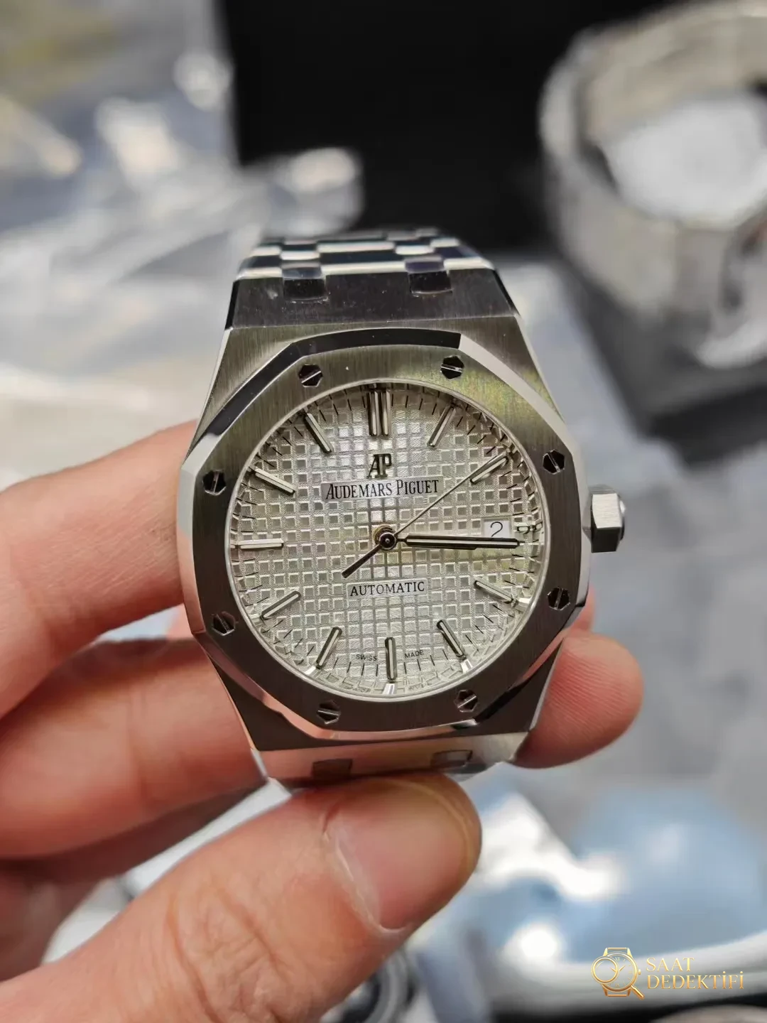 APS ve ZF Arasındaki Kanka İlişkisi - Kadran Detayı ve Bezel İşçiliği