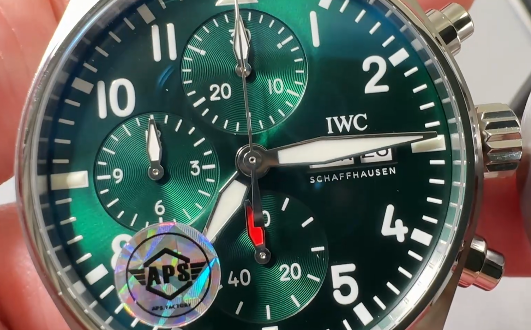 IWC Pilot Kronograf Yeşil