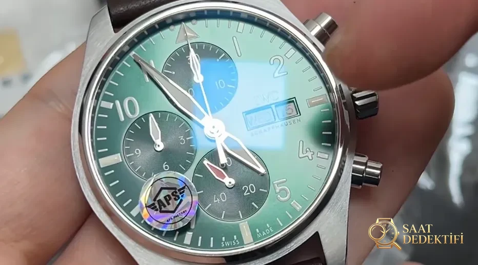 IWC Pilot Kronograf Yeşil Mavi AR Coating
