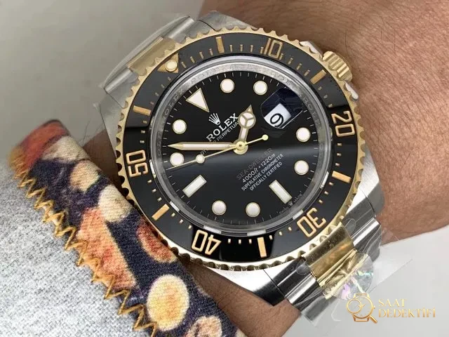 AR Factory Replica Rolex Sea-Dweller 43 mm 126603 Two Tone 904L Paslanmaz Çelik Asia 2824 - Tepe Koruması ve Ayar Fonksiyonu