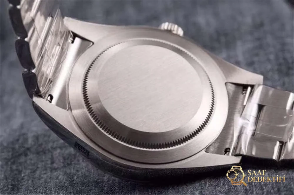 AR Factory Rolex Explorer 1. Nesil «904 Çelik» 214270 Siyah Kadran İşçilik İncelemesi - Fosfor ve Super-LumiNova Gece Görünümü