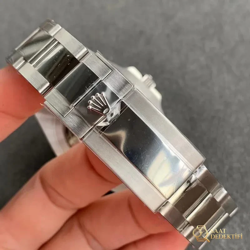 AR Factory Rolex GMT ilk bakışta replika anlaşılır mı? - Arka Kapak ve Mekanizma Detayı