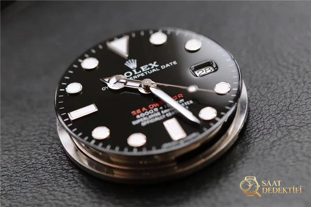 AR Factory Rolex kırmızı yazılı Sea-Dweller V3 versiyonu