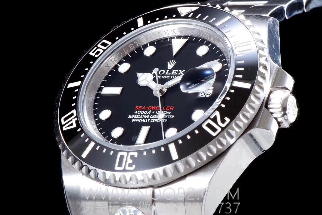 AR Factory Rolex kırmızı yazılı Sea-Dweller V3 versiyonu "tek kırmızı hayalet kral" 904L SEA-DWELLER 126600 Seagull 2824 mekanizmalı replika saat incelemesi — 16. fotoğraf