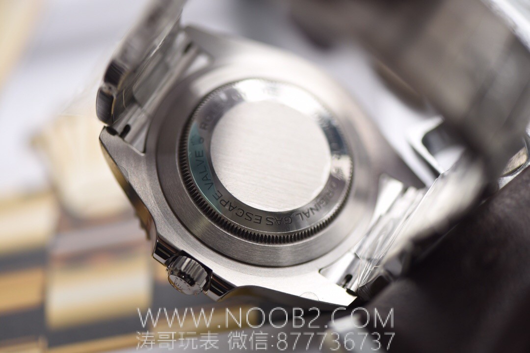AR Factory Rolex kırmızı yazılı Sea-Dweller V3 versiyonu "tek kırmızı hayalet kral" 904L SEA-DWELLER 126600 Seagull 2824 mekanizmalı replika saat incelemesi — 17. fotoğraf