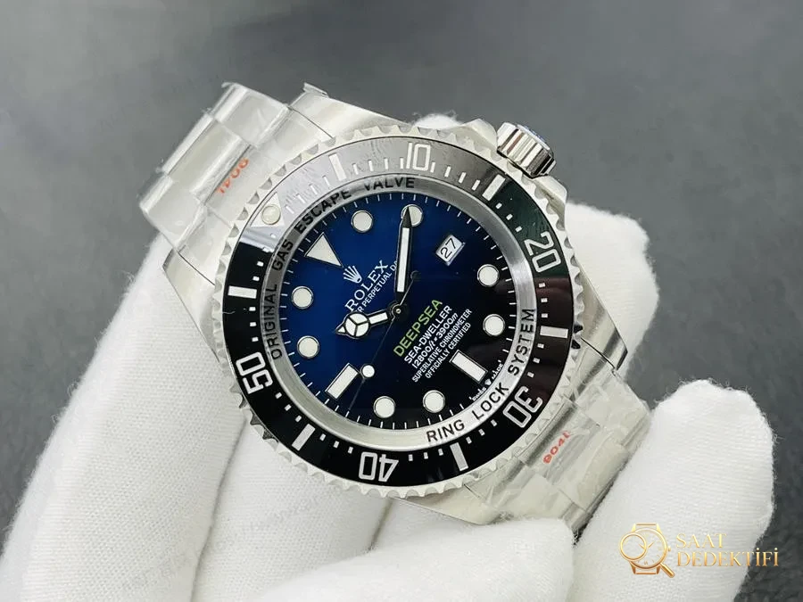 AR Factory Rolex Sea-Dweller Deepsea 116660 gradyan kadranlı Deepsea saat incelemesi - Arka Kapak ve Mekanizma Detayı