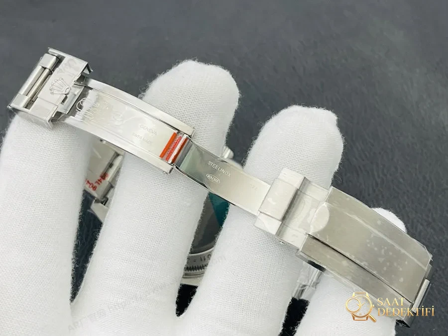 AR Factory Rolex Sea-Dweller Deepsea 116660 gradyan kadranlı Deepsea saat incelemesi - Fosfor ve Super-LumiNova Gece Görünümü