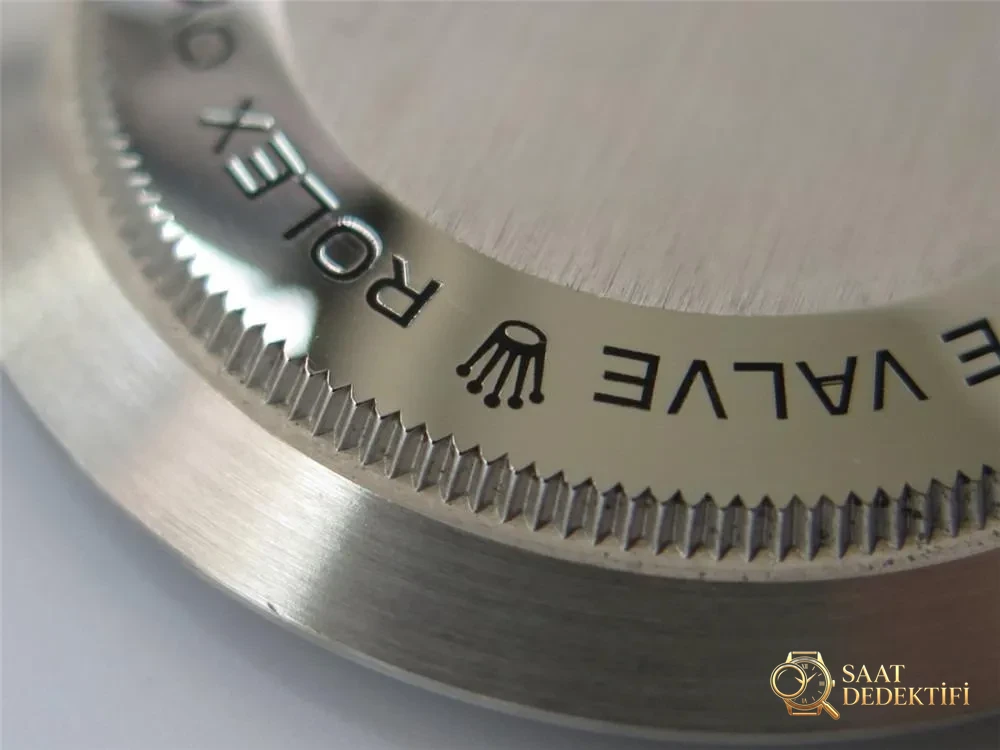 AR Factory Rolex Sea-Dweller Single Red gerçek anlamda sökülüyor: V3 versiyonu kırmızı yazılı Sea-Dweller'ın işçiliği gerçekte nasıl? - görsel 12
