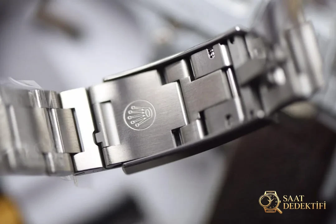 AR Factory Rolex Sea-Dweller Tek Kırmızı Yazılı V3 Versiyonu İlk Bakışta Yine Belli Olur mu? - Tepe Koruması ve Ayar Fonksiyonu