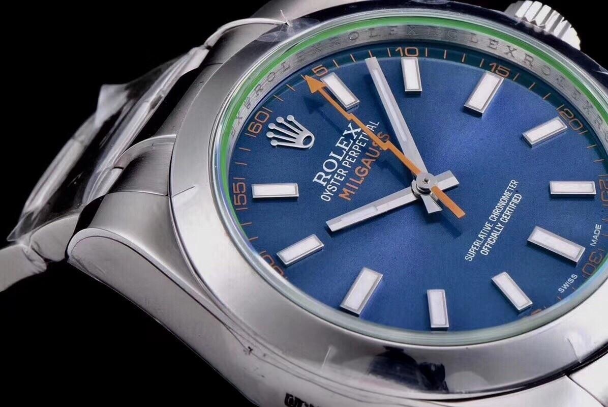 AR Factory Rolex Turuncu Şimşek İbre Yeşil Cam MILGAUSS Serisi m116400gv Antimanyetik Takvimsiz Replika Saat Mavi/Siyah Kadran İncelemesi — 7. fotoğraf