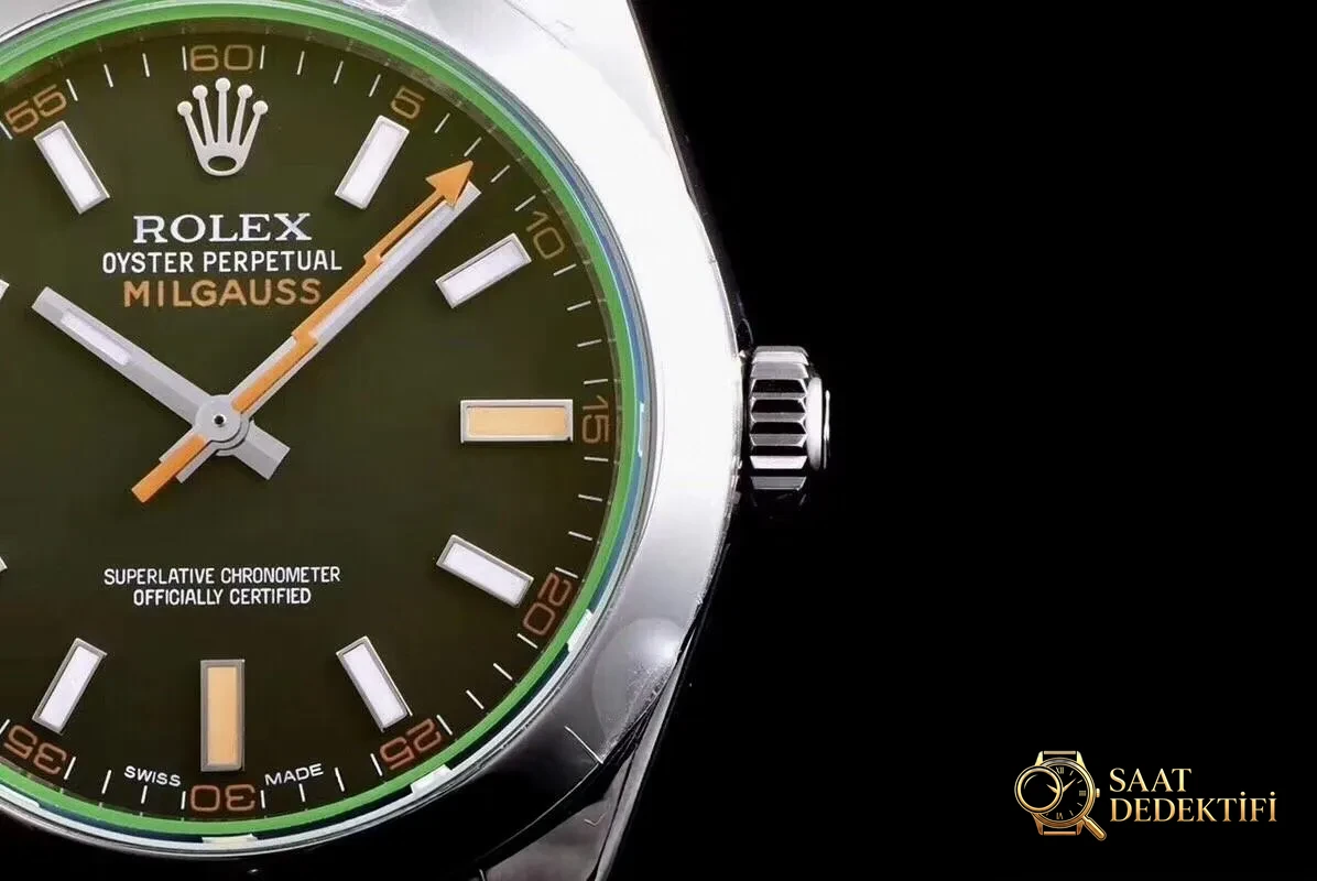 AR Factory Rolex Turuncu Şimşek İbre Yeşil Cam MILGAUSS Serisi m116400gv Antimanyetik Takvimsiz Replika Saat Mavi/Siyah Kadran İncelemesi - Bilekte Duruş ve Kasa Orantısı