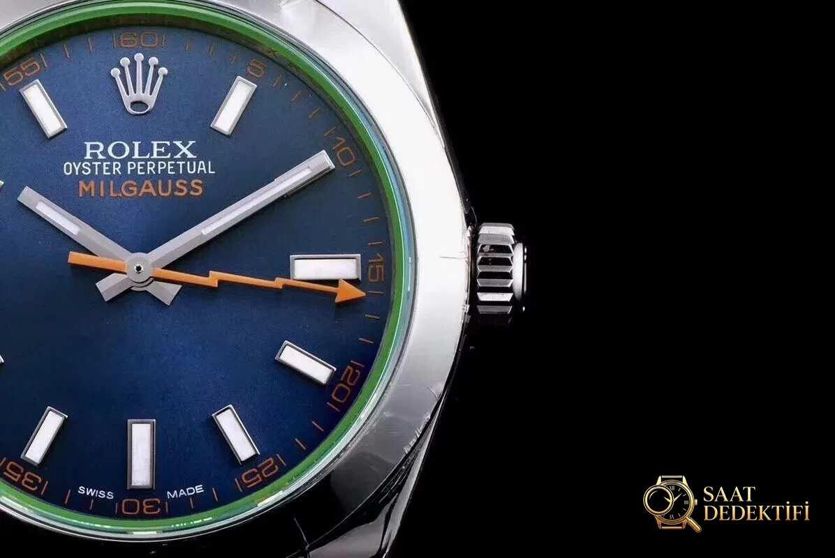 AR Factory Rolex Turuncu Şimşek İbre Yeşil Cam MILGAUSS Serisi m116400gv Antimanyetik Takvimsiz Replika Saat Mavi/Siyah Kadran İncelemesi - Fosfor ve Super-LumiNova Gece Görünümü
