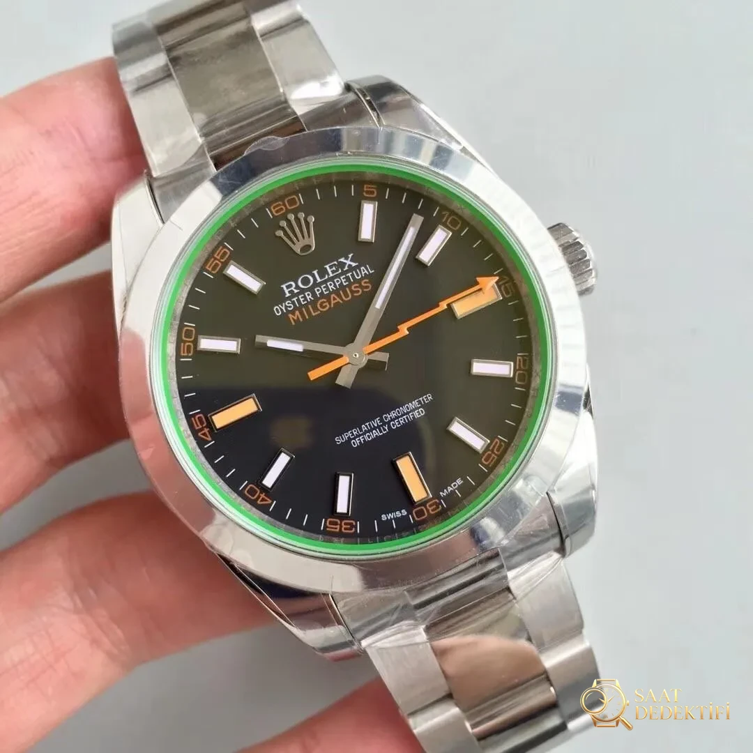 AR Factory Rolex Turuncu Şimşek İbre Yeşil Cam MILGAUSS Serisi m116400gv Antimanyetik Takvimsiz Replika Saat Mavi/Siyah Kadran İncelemesi - Kasa Çeliği ve Polisaj Kalitesi