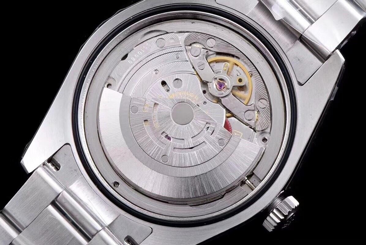 AR Factory Rolex Turuncu Şimşek İbre Yeşil Cam MILGAUSS Serisi m116400gv Antimanyetik Takvimsiz Replika Saat Mavi/Siyah Kadran İncelemesi — 16. fotoğraf