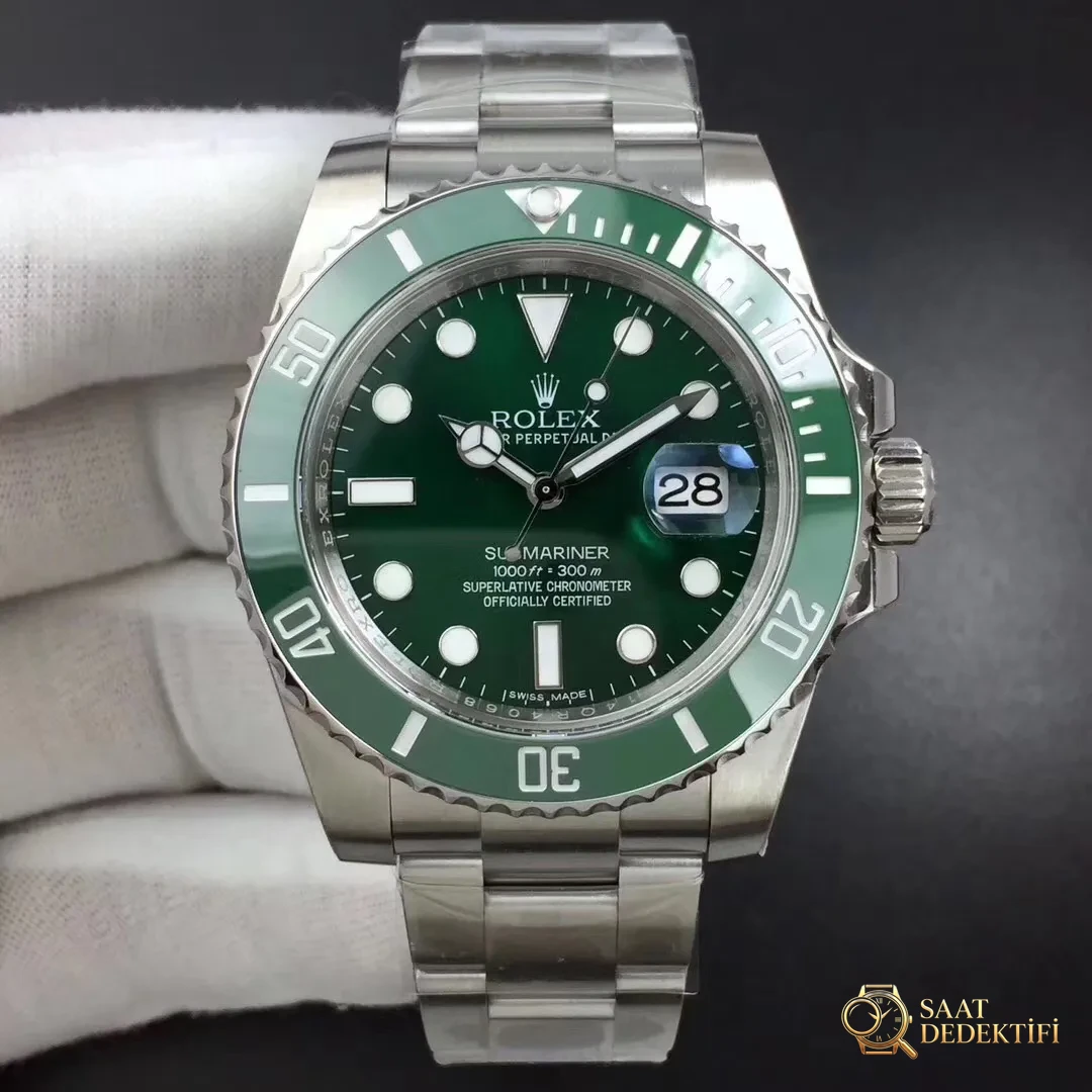 AR Factory SUB Rolex Yeşil Su Hayaleti 3135 Mekanizma V2 Versiyon Replika İnceleme - Arka Kapak ve Mekanizma Detayı