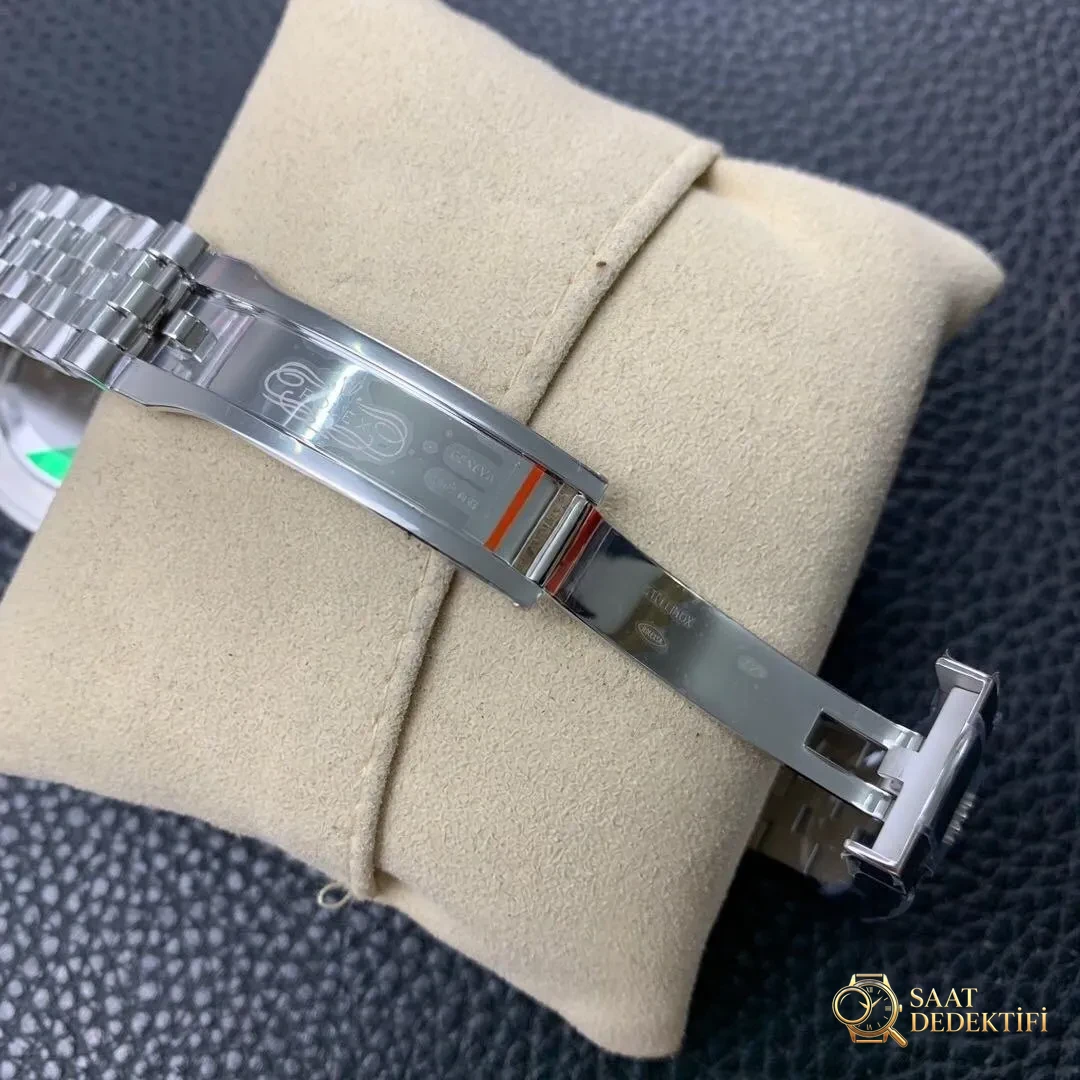 AR Factory V2 sürümü Rolex Datejust 36 mm 904 çelik dişli bezel replika saat incelemesi - Mekanizma Zemberek ve Balans Detayı