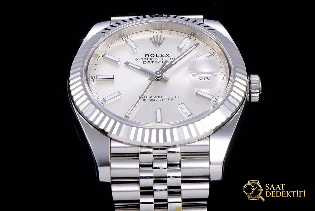 At what points was the AR Factory V3 Rolex Datejust 41 mm model 126334 developed? - Diver Lock Extension and Buckle Security